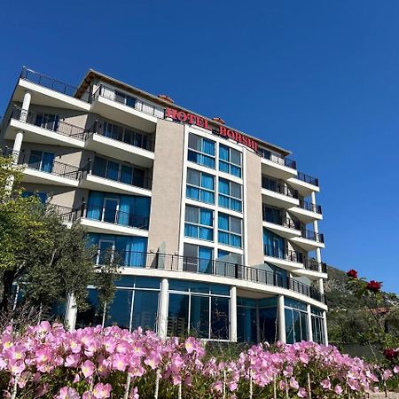 Hotel Borshi 외부 사진