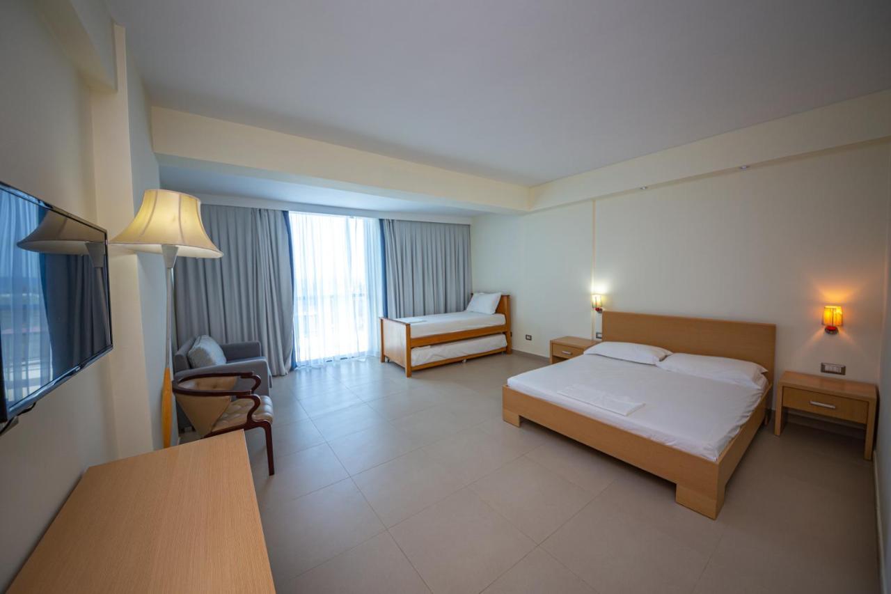 Hotel Borshi 외부 사진