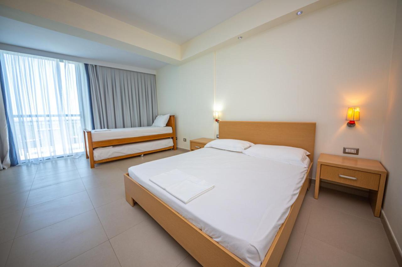 Hotel Borshi 외부 사진