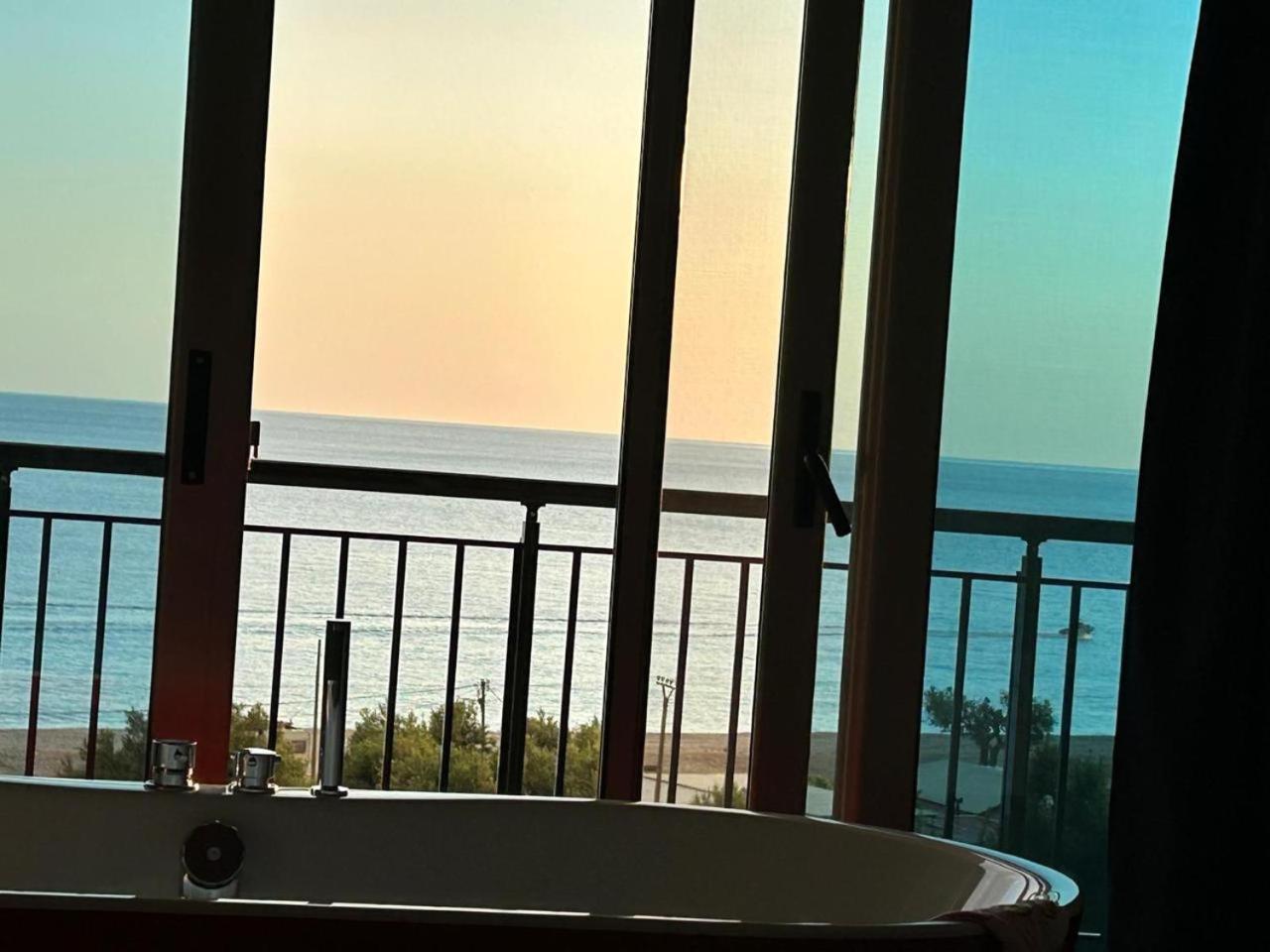 Hotel Borshi 외부 사진
